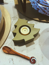 Load image into Gallery viewer, Christmas Tree Candle Holder