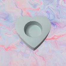 Load image into Gallery viewer, Heart Candle Holder